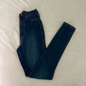 Fashion Nova Skinny Jeans Size 5